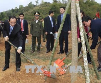 Chủ tịch nước Trần Đại Quang dự lễ phát động Tết trồng cây ở Bắc Kạn