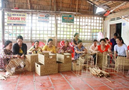 Cần Thơ quan tâm dạy nghề, tạo việc làm cho đồng bào dân tộc Khmer