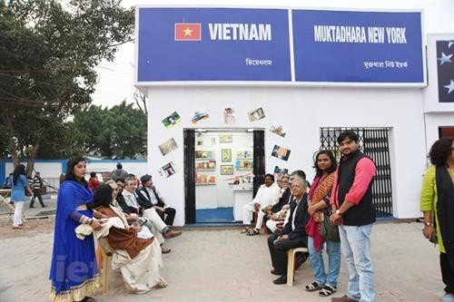 越南图书亮相第42届加尔各答国际书展