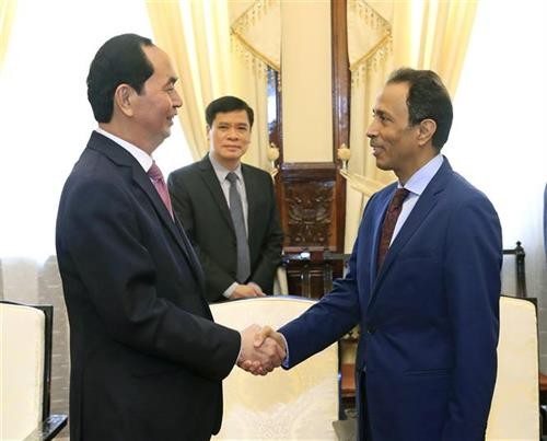 陈大光主席会见前来辞行拜会的阿拉伯联合酋长国驻越南大使