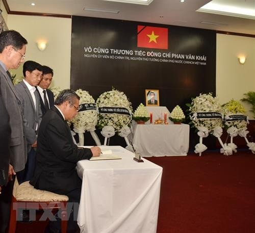 越南驻世界多国举行前总理潘文凯吊唁仪式