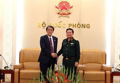 加强越南与日本、蒙古和墨西哥的防务合作