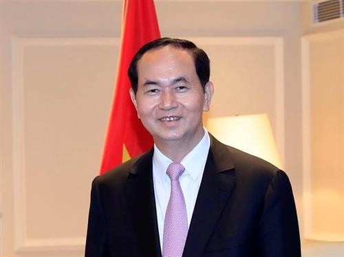 越南国家主席陈大光接受孟加拉国媒体的采访