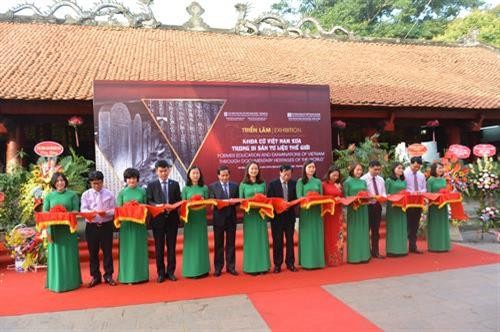 “在世界记忆遗产名录中的越南古代科举制度”展览会在河内举行