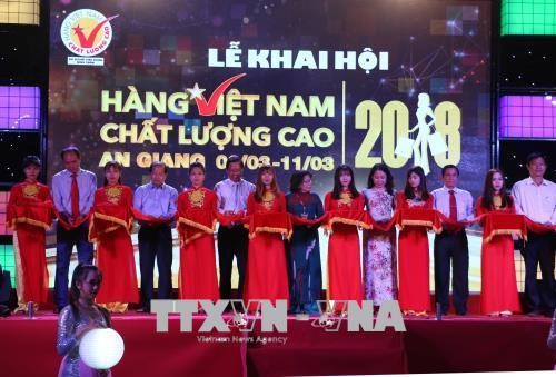 Khai mạc Hội chợ hàng Việt Nam chất lượng cao năm 2018 tại An Giang