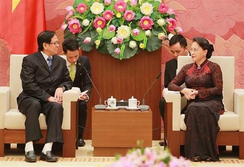 国会主席阮氏金银会见缅甸联邦议会副议长艾达昂