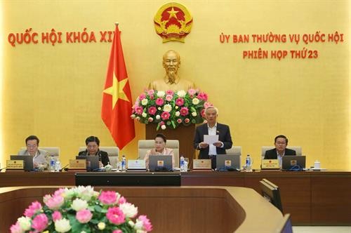 越南国会常务委员会第23次会议落下帷幕
