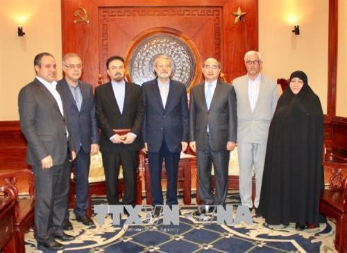 Bí thư Thành ủy Thành phố Hồ Chí Minh tiếp Chủ tịch Quốc hội Iran