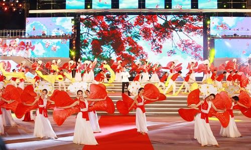 Lễ hội Hoa phượng đỏ Hải Phòng năm 2018 là sâu chuỗi của hơn 50 sự kiện quy mô, hấp dẫn