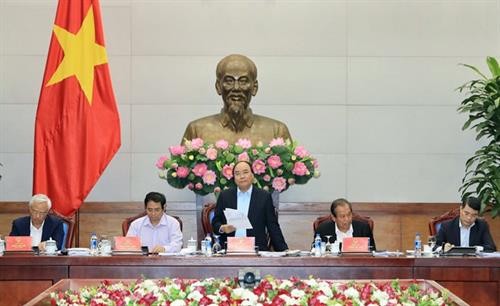 阮春福总理：制定特别经济行政单位突破体制机制并创造发展动力