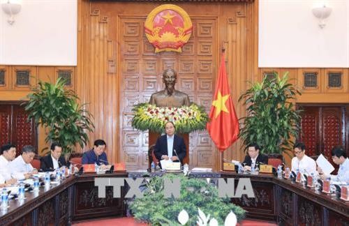 越南政府领导与最高人民法院举行工作会议