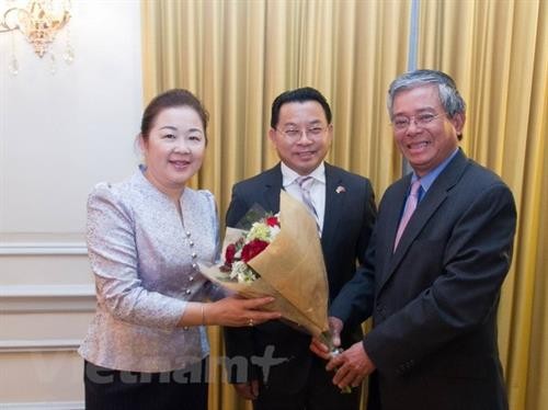 越南驻美大使馆加强与东盟各国驻美大使馆之间的协作与配合