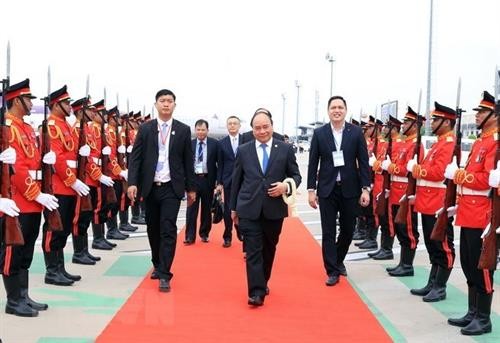 越南政府总理阮春福出席湄公河委员会第三届峰会之旅圆满结束