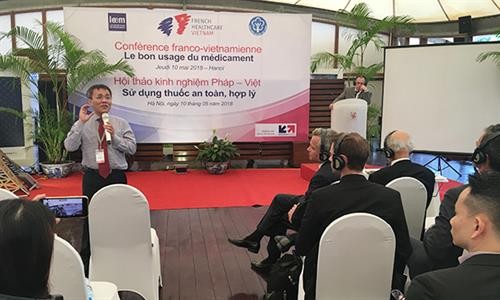 法国向越南分享药物合理使用相关经验