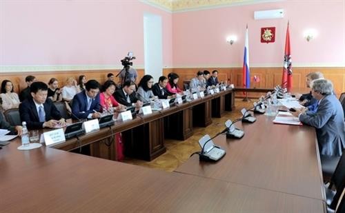 越南河内市与俄罗斯莫斯科进一步加强双边合作