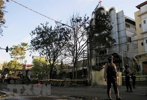 越南强烈谴责在印尼泗水发生的恐怖袭击事件