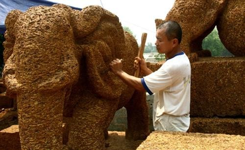 Độc đáo làng nghề chế tác đá ong Yên Mỹ