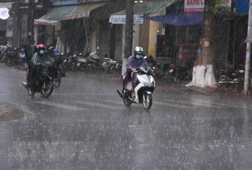 Thời tiết ngày 4/5: Bắc Bộ, Tây Nguyên và Nam Bộ có mưa to đến rất to
