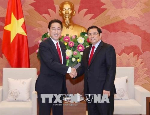 越南-日本友好议员小组主席范明政会见日本客人