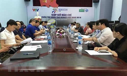 32支战队参加2018年越南机器人大赛决赛第一轮比赛