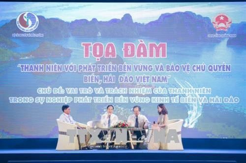 越南青年为海洋岛屿可持续发展和捍卫主权事业贡献力量