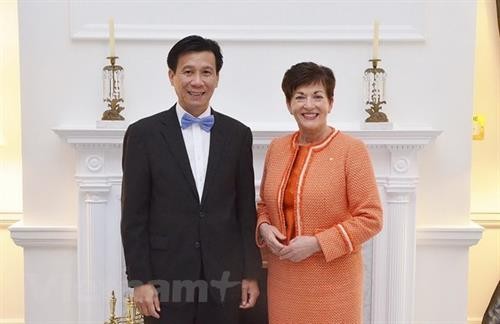 新西兰总督：越南在各多边组织中扮演重要的作用