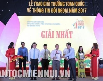 Trao Giải thưởng toàn quốc về thông tin đối ngoại năm 2017