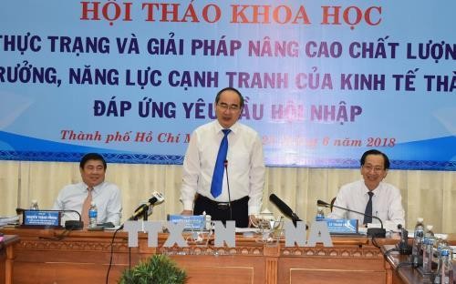 Đề xuất giải pháp nâng cao chất lượng tăng trưởng, năng lực cạnh tranh của kinh tế Thành phố Hồ Chí Minh