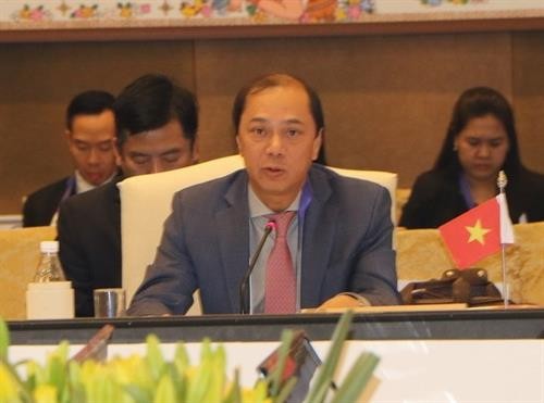 越南外交部副部长阮国勇出席东盟高官会