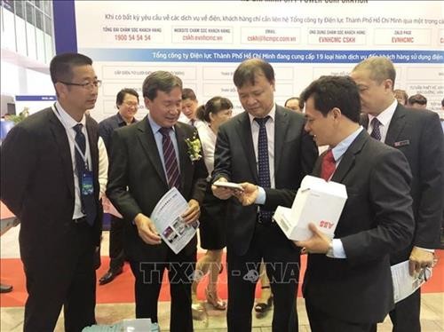 越南电力设备与技术及清洁能源产品等国际展会陆续举行