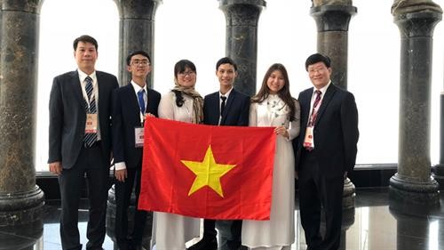 越南学生在2018年国际生物奥赛中获得3枚金牌