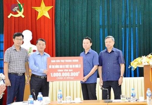 越南祖国阵线向安沛省拨出10亿越盾 用于灾后恢复重建工作
