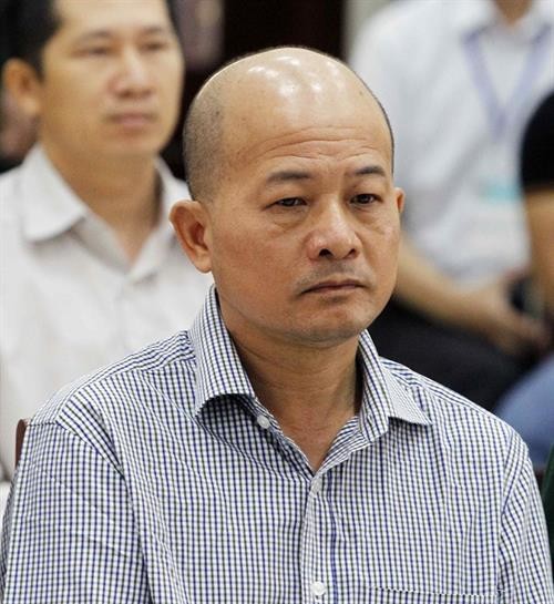 越南第七军区军事法院开庭审理丁玉系滥用职权案