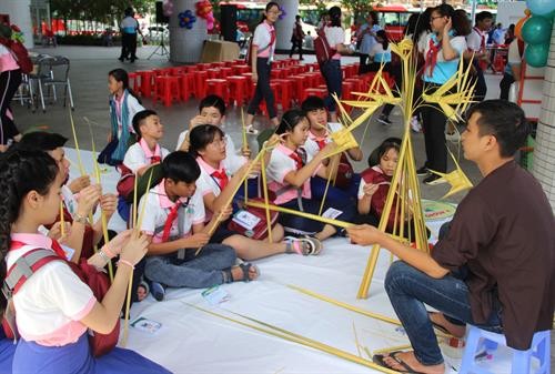2018年越老柬儿童夏令营在胡志明市开营