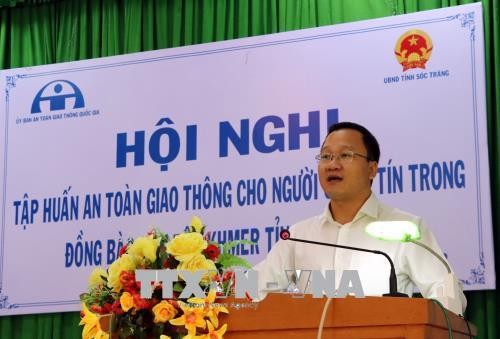 Nâng cao kiến thức, kỹ năng tuyên truyền về an toàn giao thông cho người có uy tín trong đồng bào Khmer