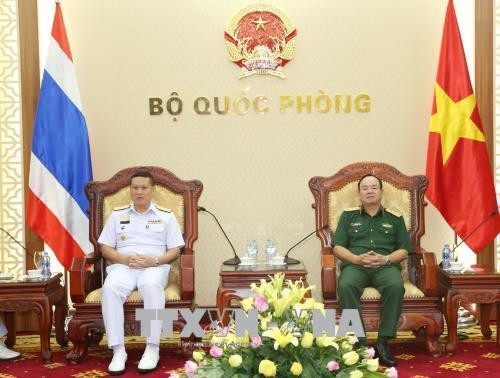 越泰两国海军促进合作