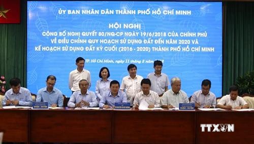 Quản lý chặt chẽ việc thực hiện điều chỉnh quy hoạch sử dụng đất tại Thành phố Hồ Chí Minh