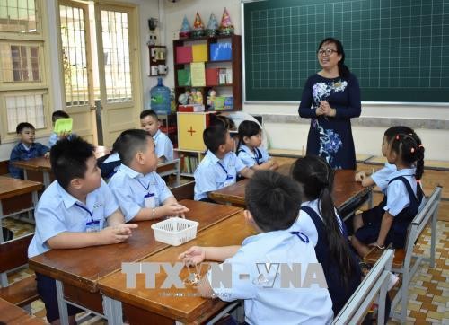 Hơn 1 triệu học sinh Thành phố Hồ Chí Minh tựu trường