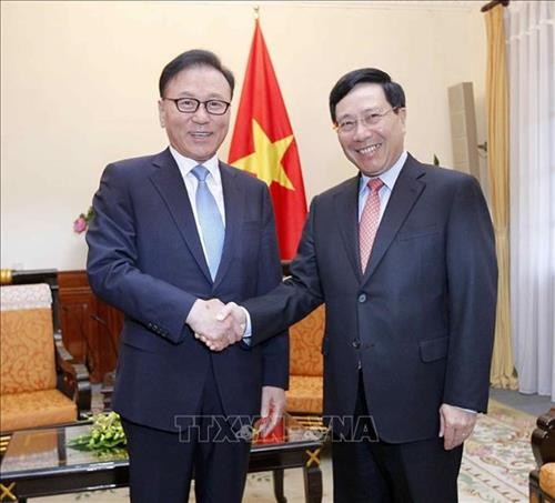 范平明会见越南驻韩国釜山和庆尚南道地区名誉总领事