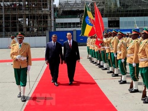 越南与埃塞俄比亚发表联合声明： 推动两国关系步入新时期