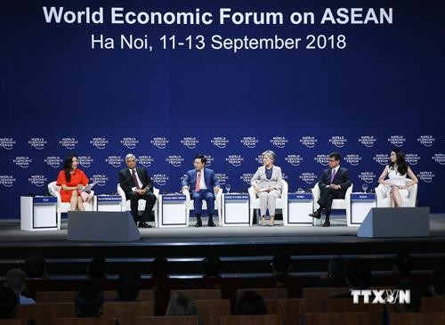 WEF ASEAN 2018：越南在尊重国际法和各国自决权利的基础上支持“一带一路”等地缘战略倡议