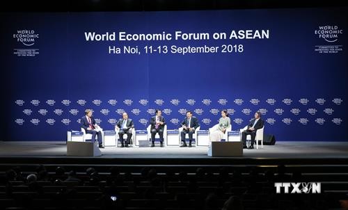 WEF ASEAN 2018: 政府总理阮春福出席“湄公地区新愿景”讨论会