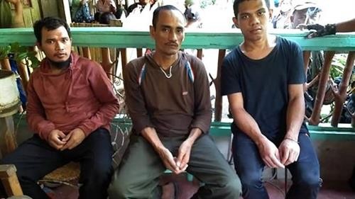菲律宾军队拯救3名印尼人质