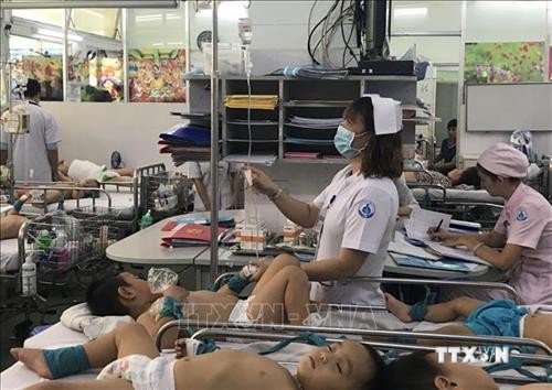 Thành phố Hồ Chí Minh: Số trẻ mắc bệnh tay chân miệng tăng đột biến