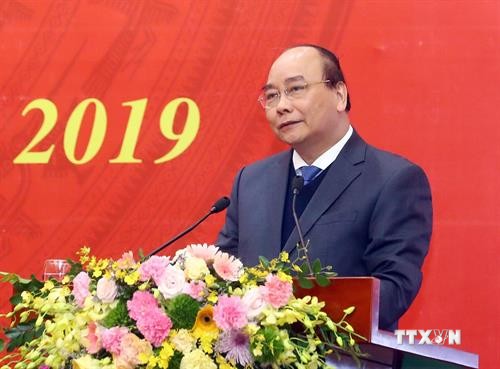 越南政府总理阮春福：群众工作必须瞄准提高人民精神和物质生活水平的目标 
