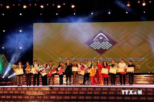 Bế mạc Lễ hội văn hóa thổ cẩm Việt Nam lần thứ nhất