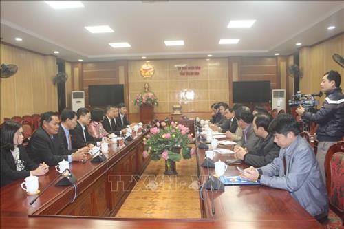 老挝巴特寮通讯社高级工作代表团走访越南清化省