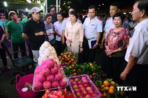 Thành phố Hồ Chí Minh nỗ lực ngăn chặn thực phẩm không an toàn trong dịp Tết Nguyên đán