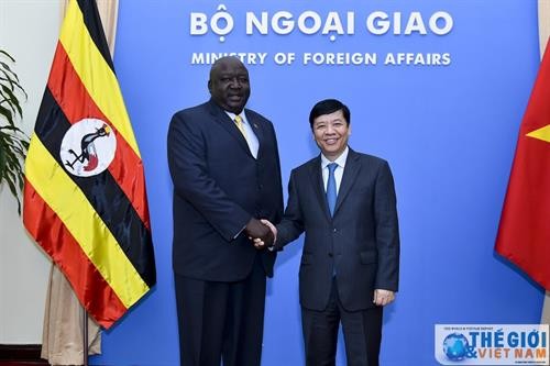 乌干达外交部国务部长奥凯洛对越南进行正式访问