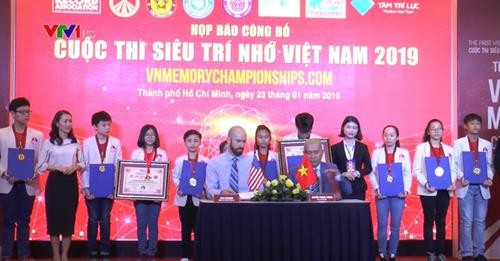 越南首次举行速记比赛